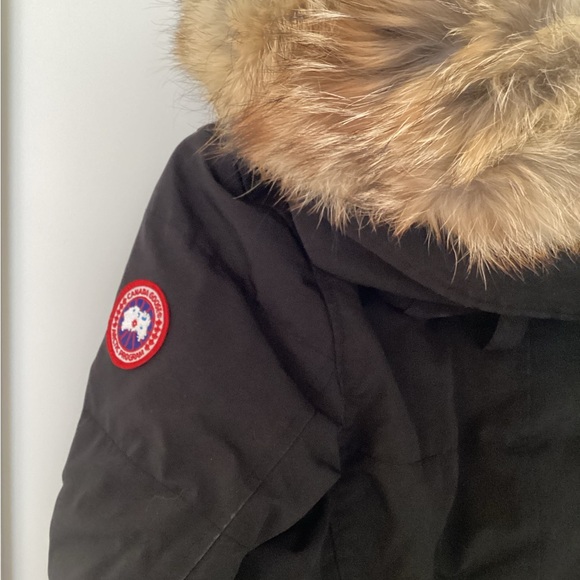 Canada Goose Loretta Parka with fur trim black small - Picture 2 of 6